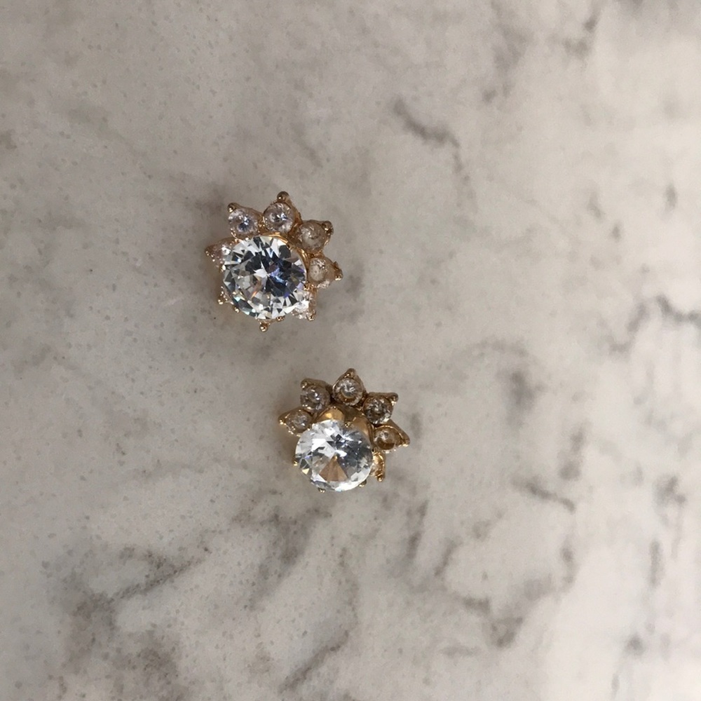 Diamond earrings  💎